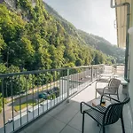 Hop & 4* Unterseen