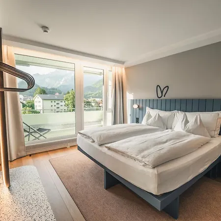 酒店 Hop & Unterseen