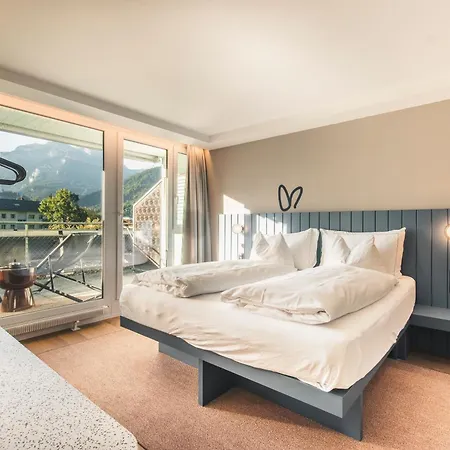 酒店 Hop & Unterseen